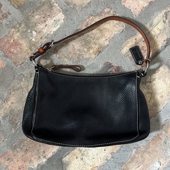 Coach Chelsea Pebbled Leather bag - Picture 3 of 8